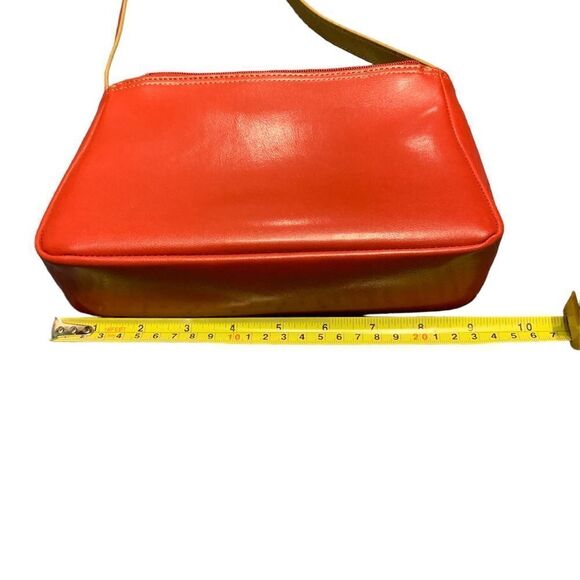 Vintage Mondani Vegan leather Shoulder Bag - Picture 2 of 16